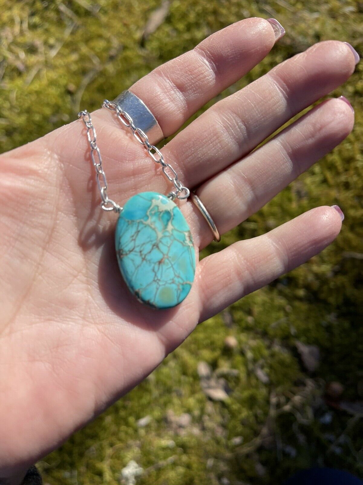 Navajo Kingman Turquoise & Sterling Silver Oval Necklace