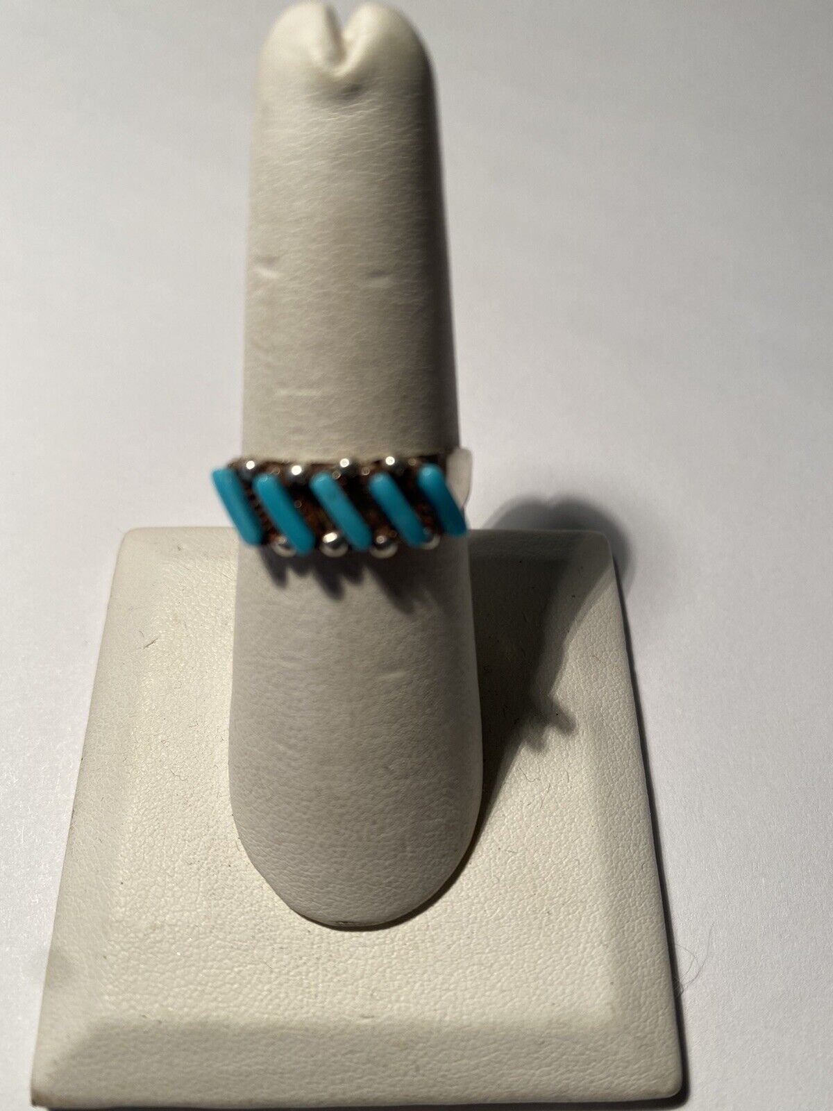 Zuni Sterling Silver & Turquoise 5 Stone Needlepoint Ring we