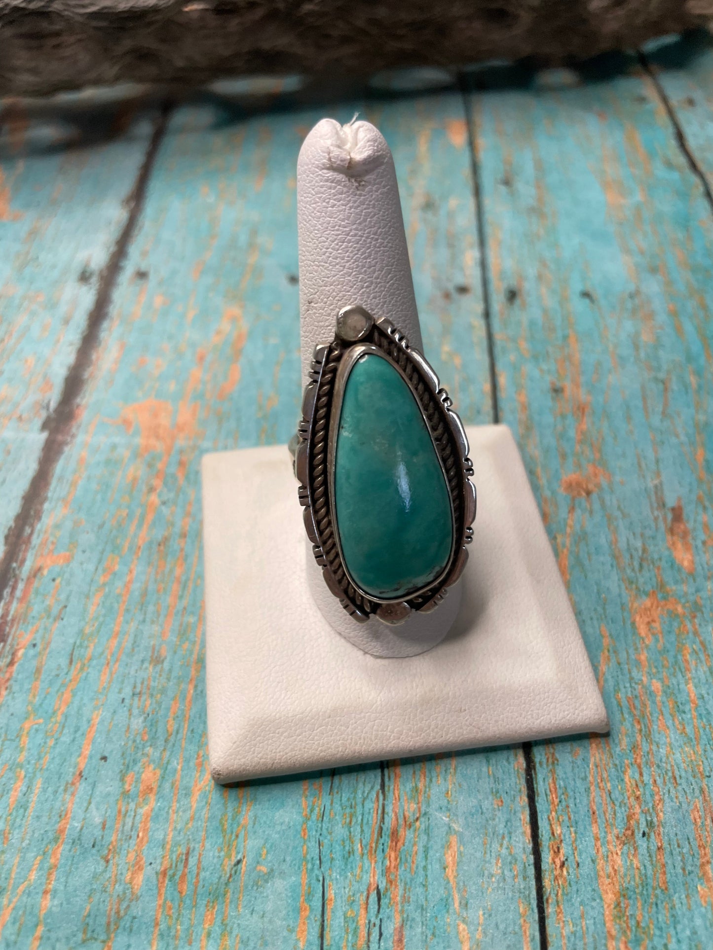 Old Pawn Navajo Sterling Silver & Turquoise Ring Size 8.5