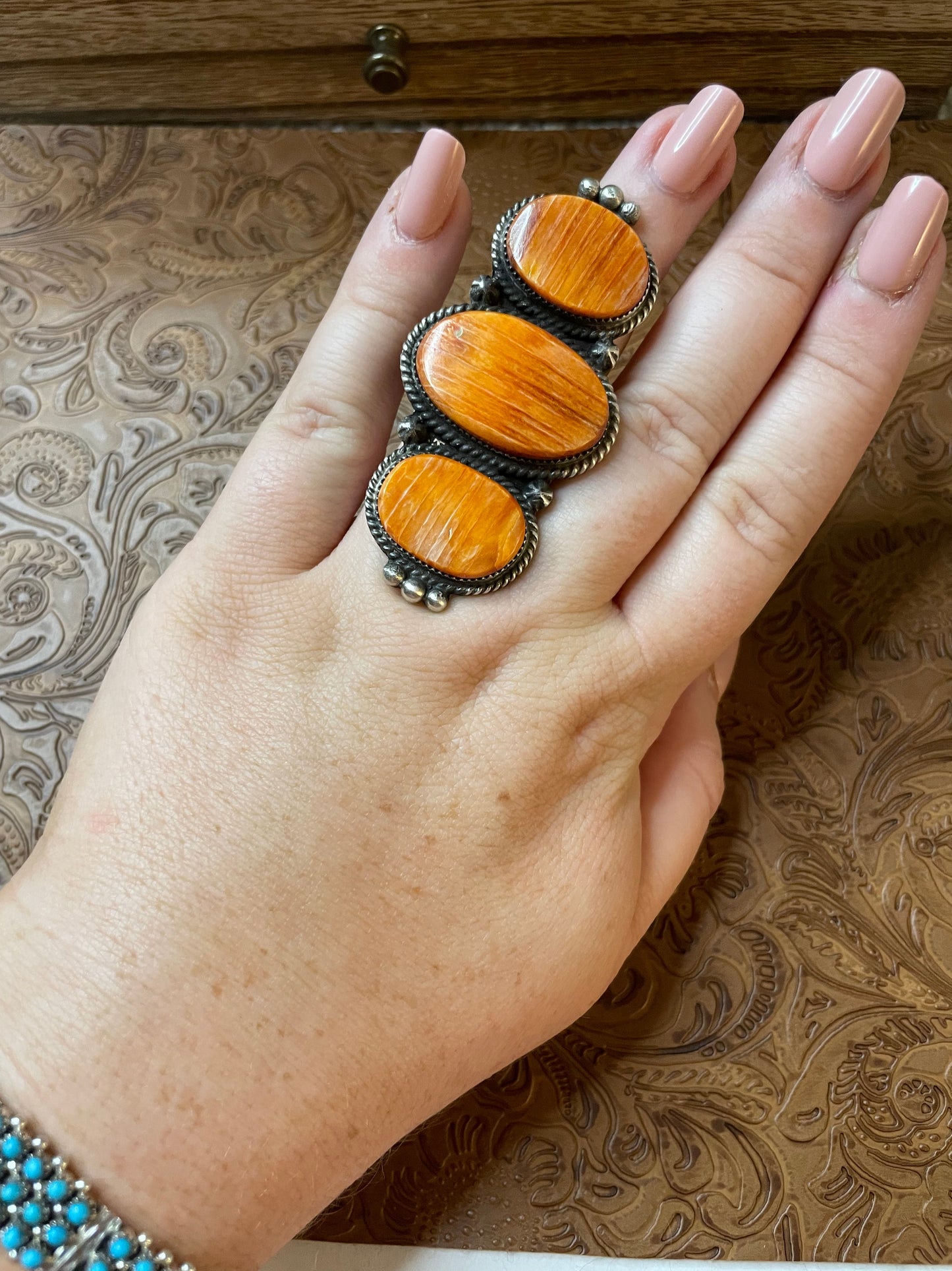 Navajo Sterling Silver And 3 Stone Orange Spiny Ring Size 7