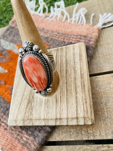 Native American Navajo Spiny And Sterling Silver Ring Size 8.5 - Sterling Silver Diva