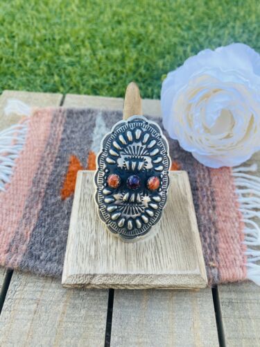 Navajo Spiny And Sterling Silver Adjustable Concho Ring By Leander Tahe - Sterling Silver Diva
