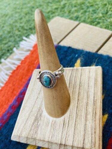 Native American Navajo Turquoise And Sterling Silver Ring Size 5.5 - Sterling Silver Diva